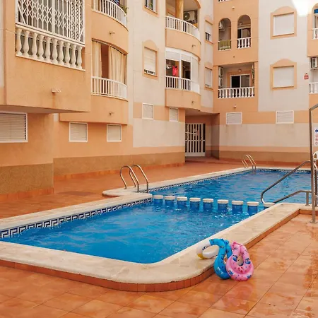 Апартаменти 3-bed With Pool *