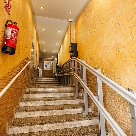 Апартаменти 3-bed With Pool Торрев'єха