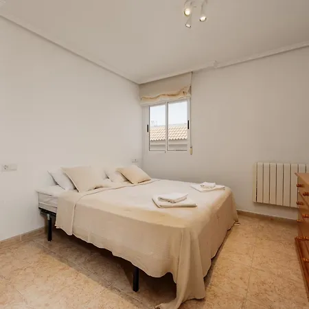 3-bed With Pool Апартаменти